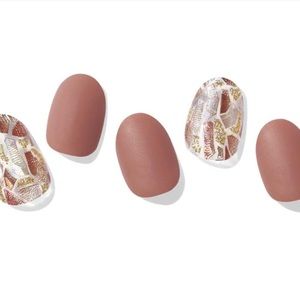 NIB Ohora Nail Set—Mute Blusher X2 sets